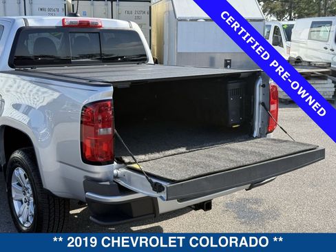Used 2019 Chevrolet Colorado LT w/ LT Convenience Package image 21