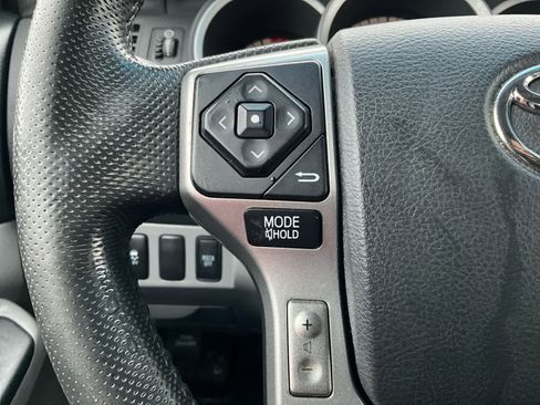 Used 2015 Toyota Tacoma 4x4 Double Cab w/ TRD Sport Package image 20