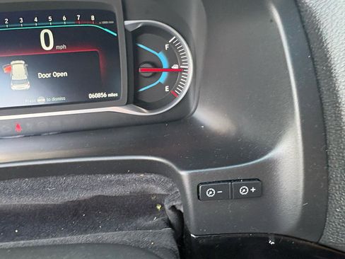 Used 2019 Honda Pilot Touring image 32