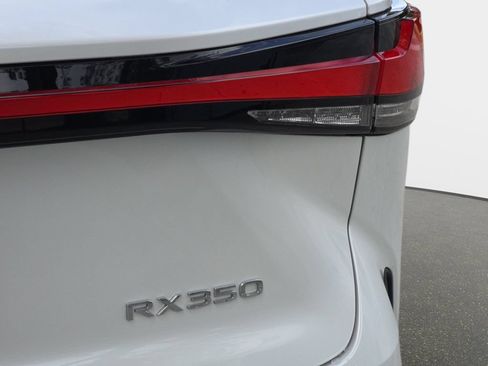 Used 2024 Lexus RX 350 Premium Plus w/ Convenience Package FWD image 33