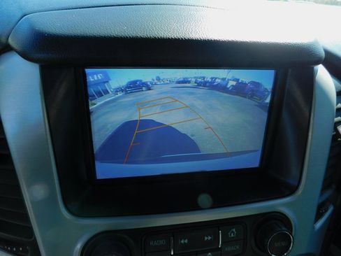 Used 2017 GMC Yukon SLT image 33