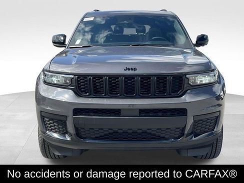 New 2025 Jeep Grand Cherokee L Altitude image 2