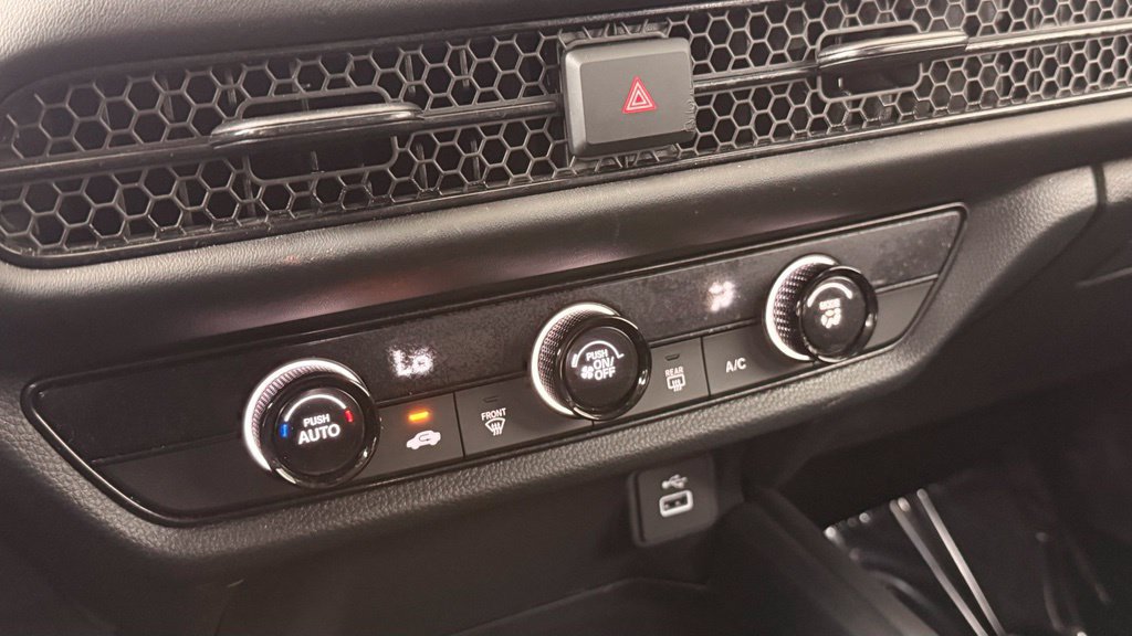 Used 2025 Honda HR-V LX image 27