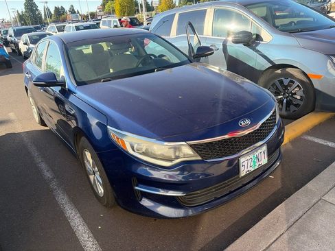 Used 2018 Kia Optima LX FWD image 4