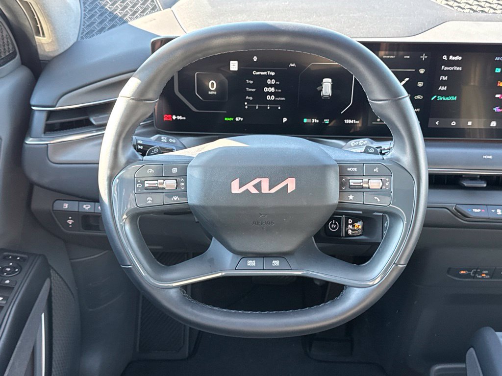 Used 2024 Kia EV9 Land AWD/4WD image 18