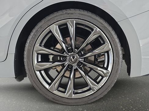 Used 2024 Lexus IS 350 F Sport RWD image 31