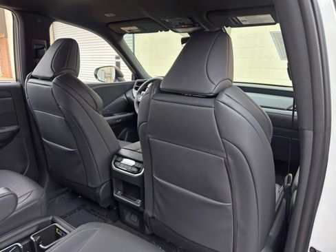 Used 2024 Lexus TX 500h AWD w/ Technology Package image 37