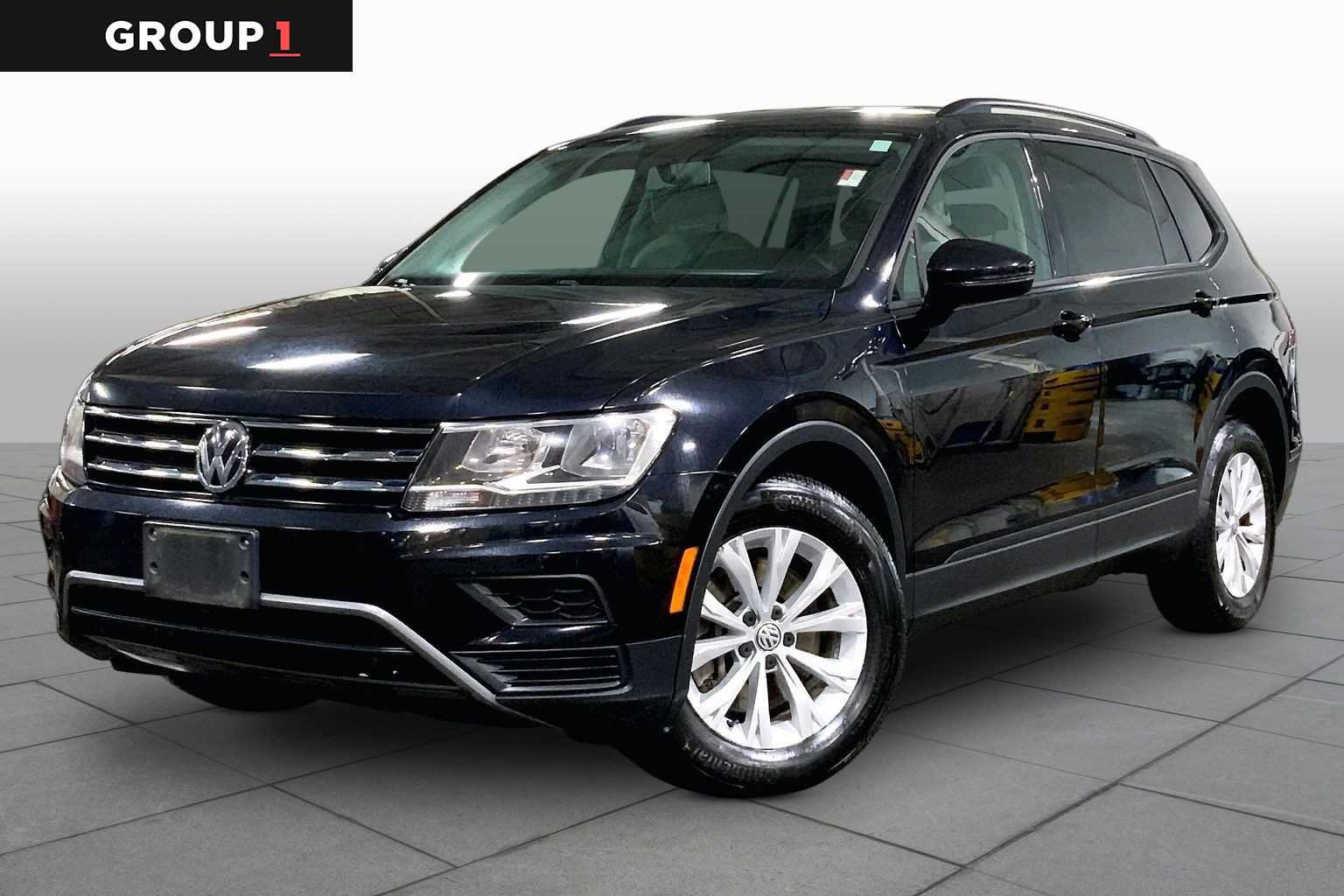 Used 2018 Volkswagen Tiguan S w/ 3rd Row Seat Package AWD/4WD image 1