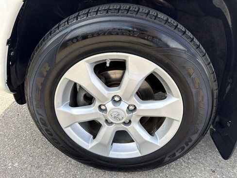 Used 2012 Toyota RAV4 Limited w/ Premium Plus Value Pkg AWD/4WD image 16