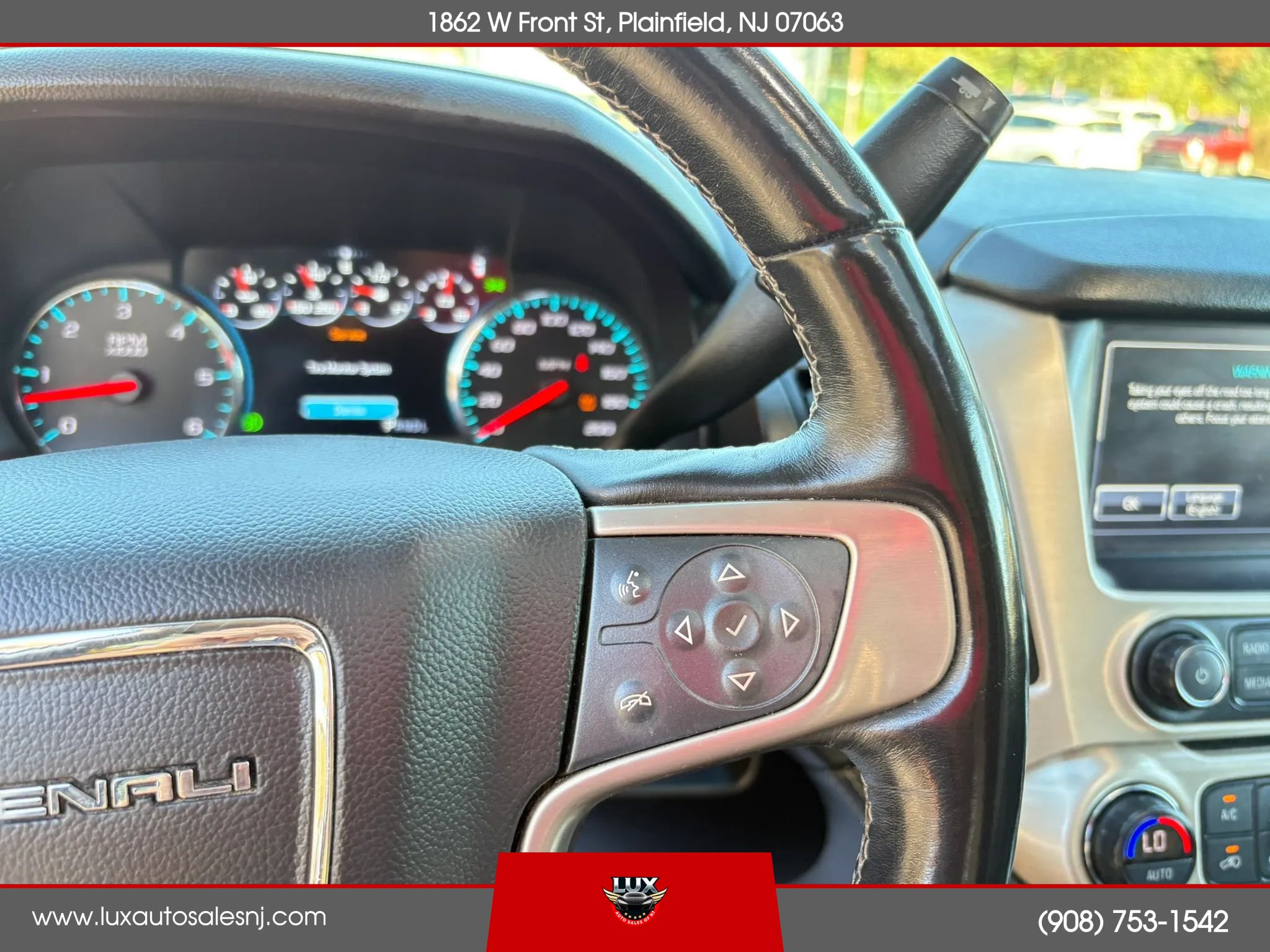 Used 2019 GMC Yukon Denali w/ Denali Ultimate Package AWD/4WD image 31