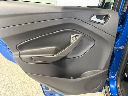 Used 2017 Ford Escape SE FWD image 26