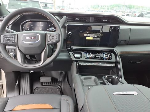 New 2026 GMC Sierra 2500 AT4 w/ Max Trailering Package AWD/4WD image 17