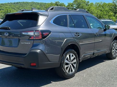 Certified 2024 Subaru Outback Premium AWD/4WD image 4