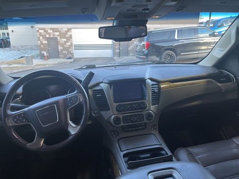 Used 2017 GMC Yukon Denali w/ Open Road Package image 6