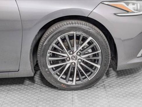 Used 2022 Lexus ES 350 w/ Premium Package FWD image 34