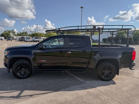 Used 2018 Chevrolet Colorado Z71 w/ Z71 Midnight Edition AWD/4WD image 7