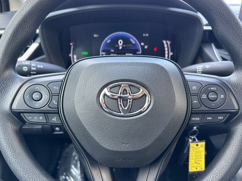 Certified 2026 Toyota Corolla LE w/ Carpet Mat Package (TMS) FWD image 27