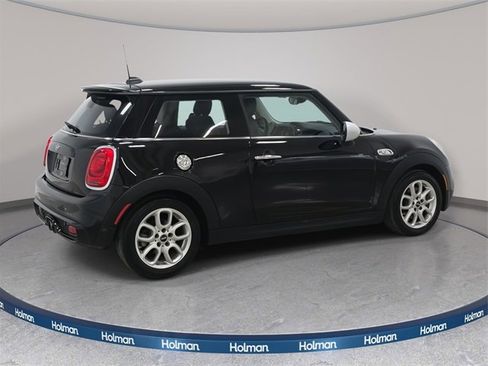 Used 2019 MINI Cooper S image 5