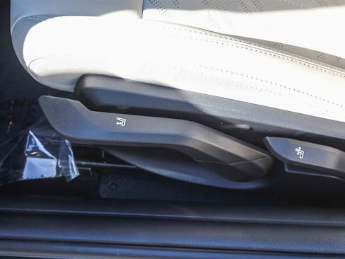 Used 2025 MINI Cooper S image 26