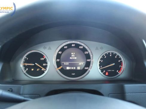 Used 2008 Mercedes-Benz C 300 Sedan w/ P1 Pkg image 23