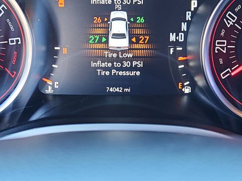 Used 2018 Dodge Challenger GT w/ Driver Convenience Group image 11