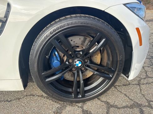 Used 2015 BMW M4 Base image 25