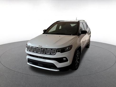 Used 2025 Jeep Compass Limited AWD/4WD image 7