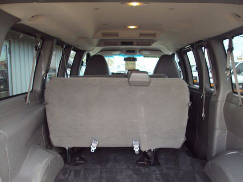 Used 2014 Chevrolet Express 1500 LT w/ LT Preferred Equipment Group image 8