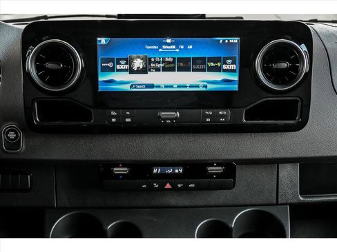 New 2026 Mercedes-Benz Sprinter 2500 image 9