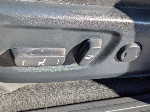 Used 2022 Toyota 4Runner Limited image 20