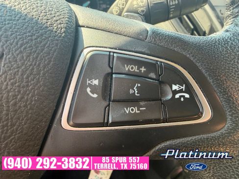 Used 2017 Ford Escape SE w/ SE Leather Comfort Package FWD image 20