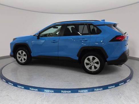 Used 2019 Toyota RAV4 LE w/ All Weather Liner Package AWD/4WD image 7