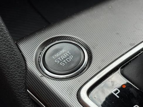 Used 2026 Kia Sportage SX AWD/4WD image 21