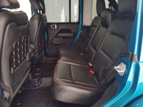 Used 2019 Jeep Wrangler Unlimited Rubicon image 12