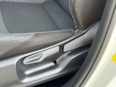 Used 2020 Toyota C-HR LE image 22