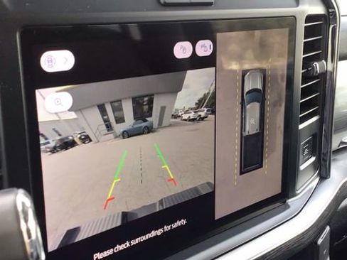 Certified 2025 Ford F350 Lariat w/ Lariat Ultimate Package image 22