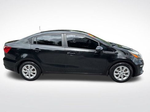 Used 2017 Kia Rio LX FWD image 4