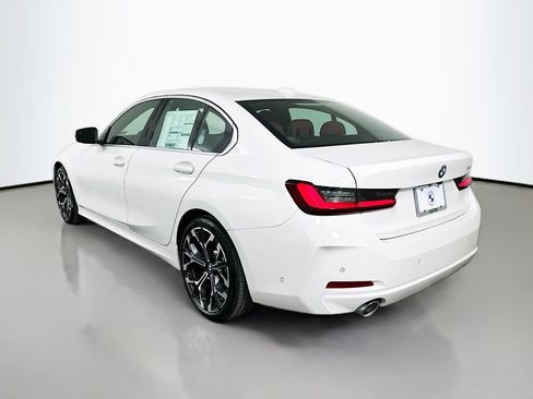Used 2026 BMW 330i Sedan w/ Premium Package image 7