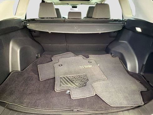 Used 2022 Toyota RAV4 XLE w/ Convenience Package image 25