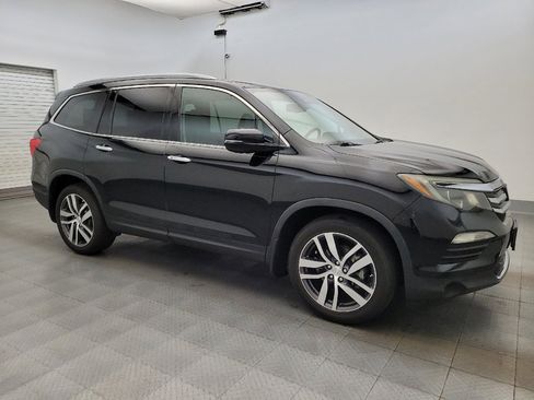 Used 2017 Honda Pilot Elite image 11