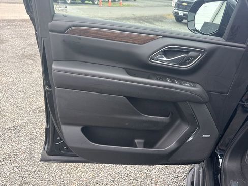 Used 2022 Chevrolet Tahoe High Country image 17