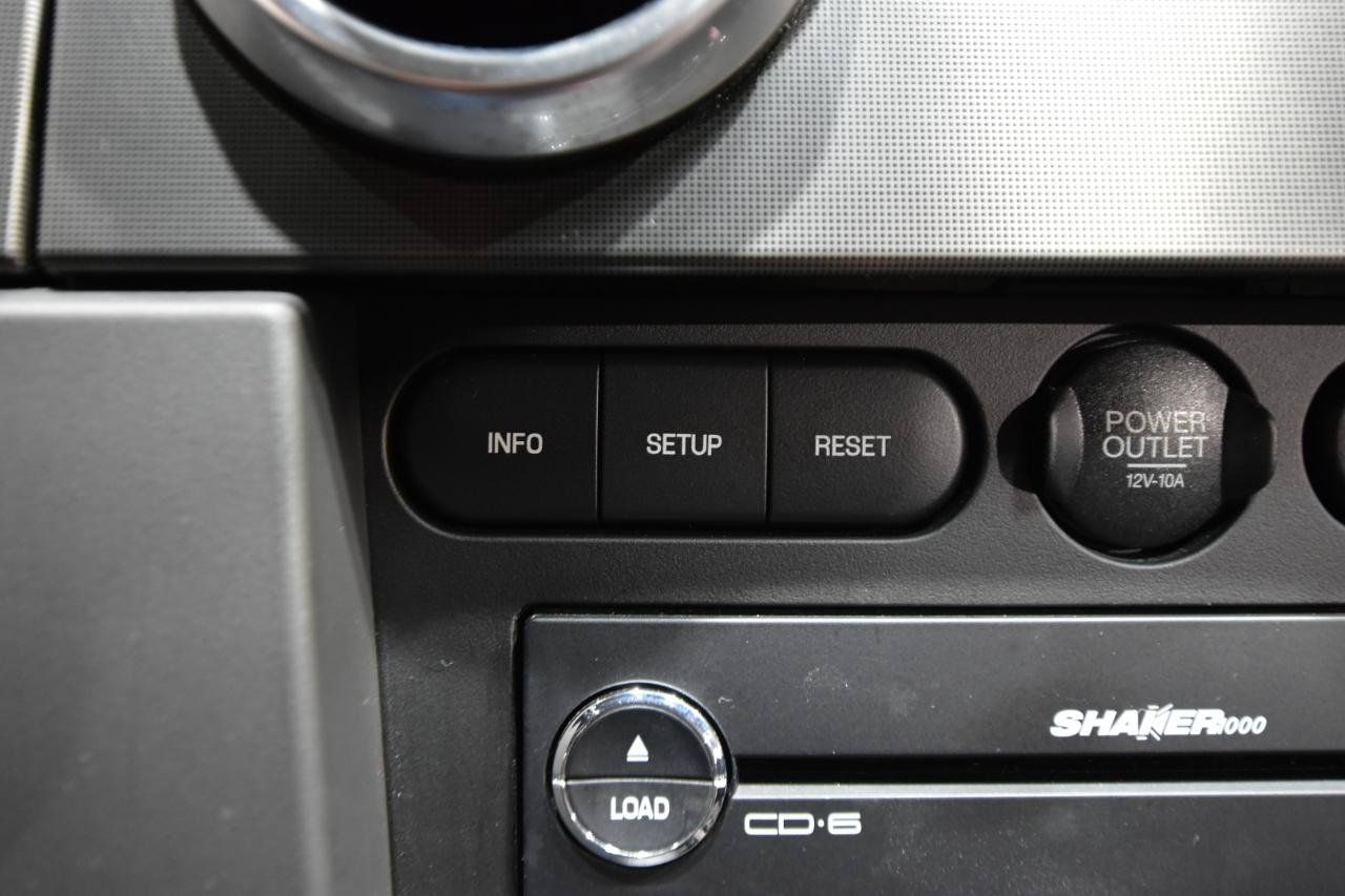 Used 2008 Ford Mustang Shelby GT500 RWD image 18
