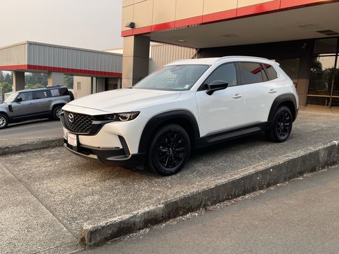Used 2025 MAZDA CX-50 AWD 2.5 S w/ Preferred Package image 4
