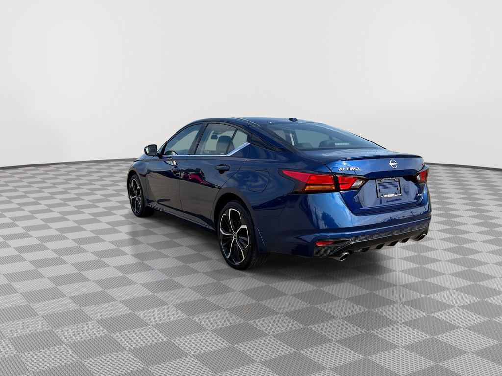 Certified 2024 Nissan Altima 2.5 SR AWD/4WD image 9