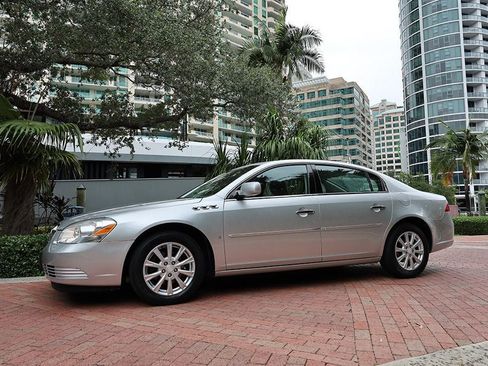 Used 2009 Buick Lucerne CX FWD image 23