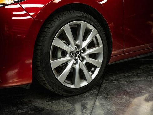 Used 2022 MAZDA MAZDA3 s image 3