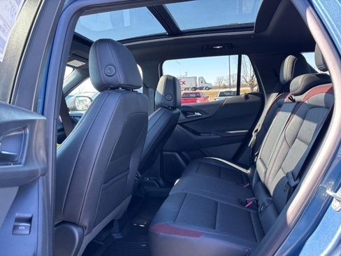 New 2026 Chevrolet Equinox RS w/ LPO, Floor Liner Package image 5