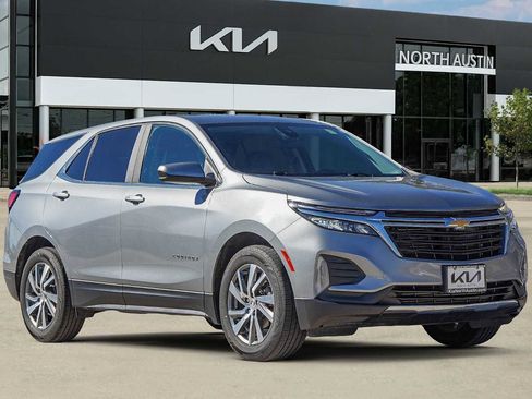 Used 2023 Chevrolet Equinox LT image 8