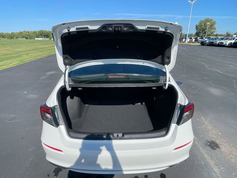 Used 2025 Honda Civic Sport image 23