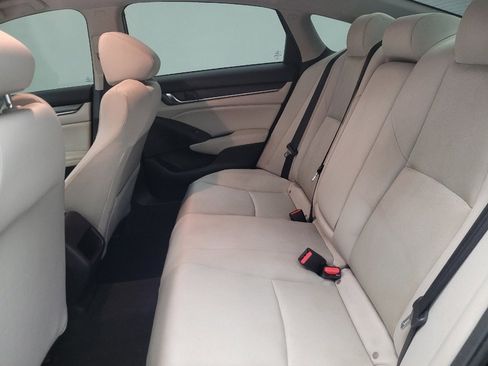 Used 2018 Honda Accord LX image 18
